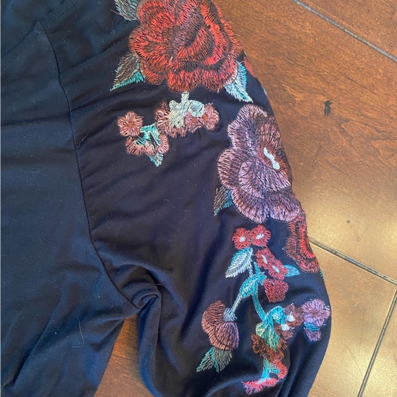 American Eagle floral boho blouse - Picture 3 of 4